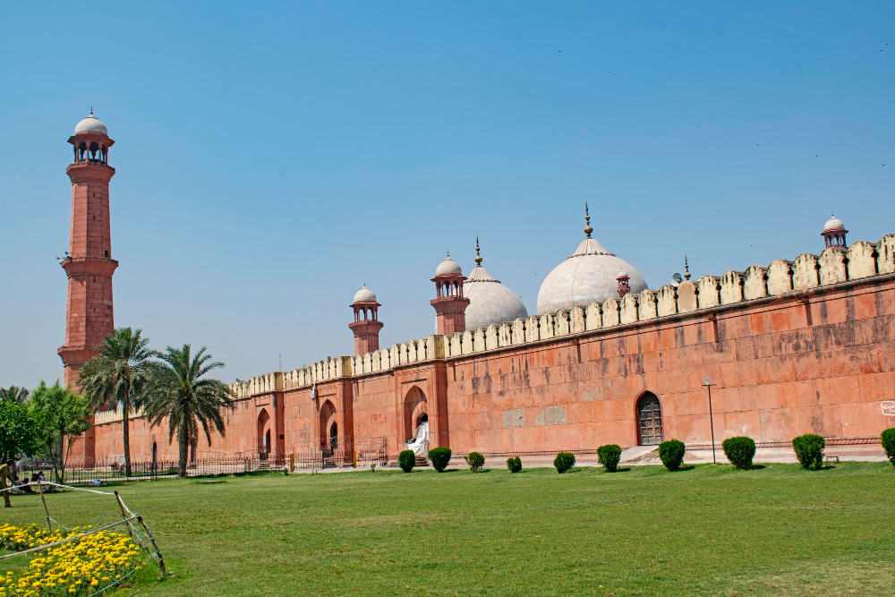 lahore mughal era building of shai mosque explore pakistan